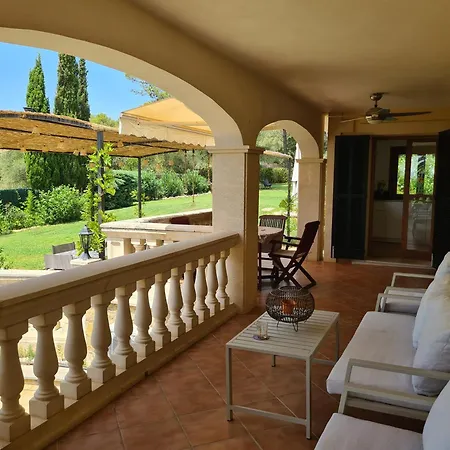 Villa Jacelia